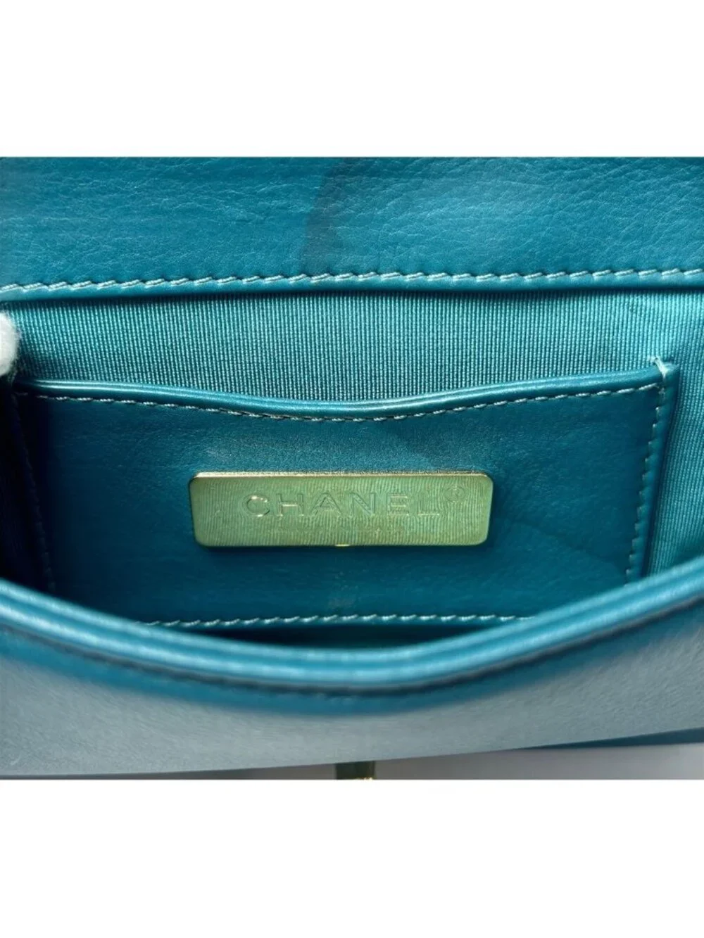 Chanel Quilted Chain Shoulder Bag